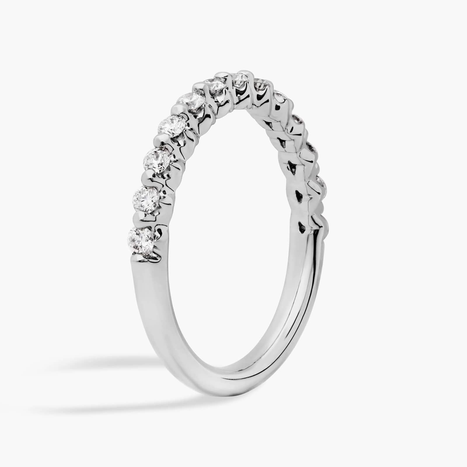 Floating Diamond Band