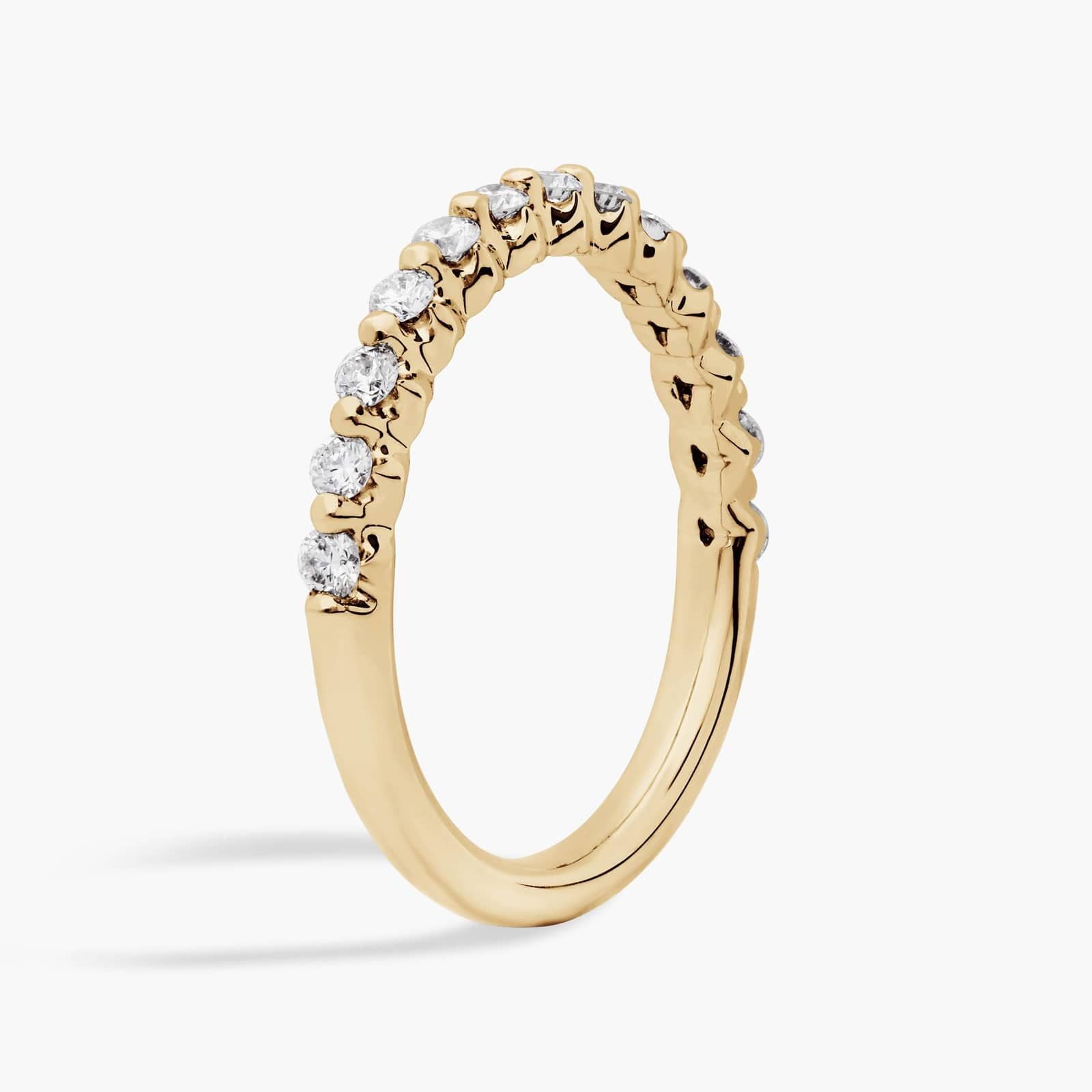 Floating Diamond Band