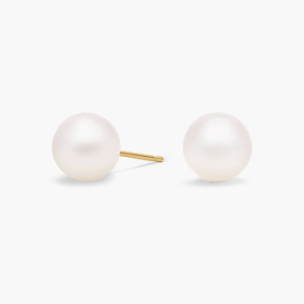 Freshwater Cultured Pearl Stud