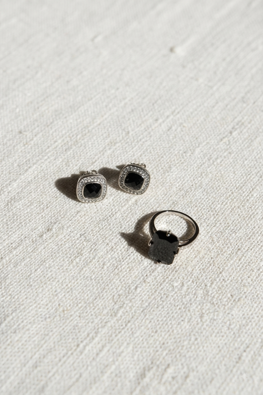 Earring Silver black