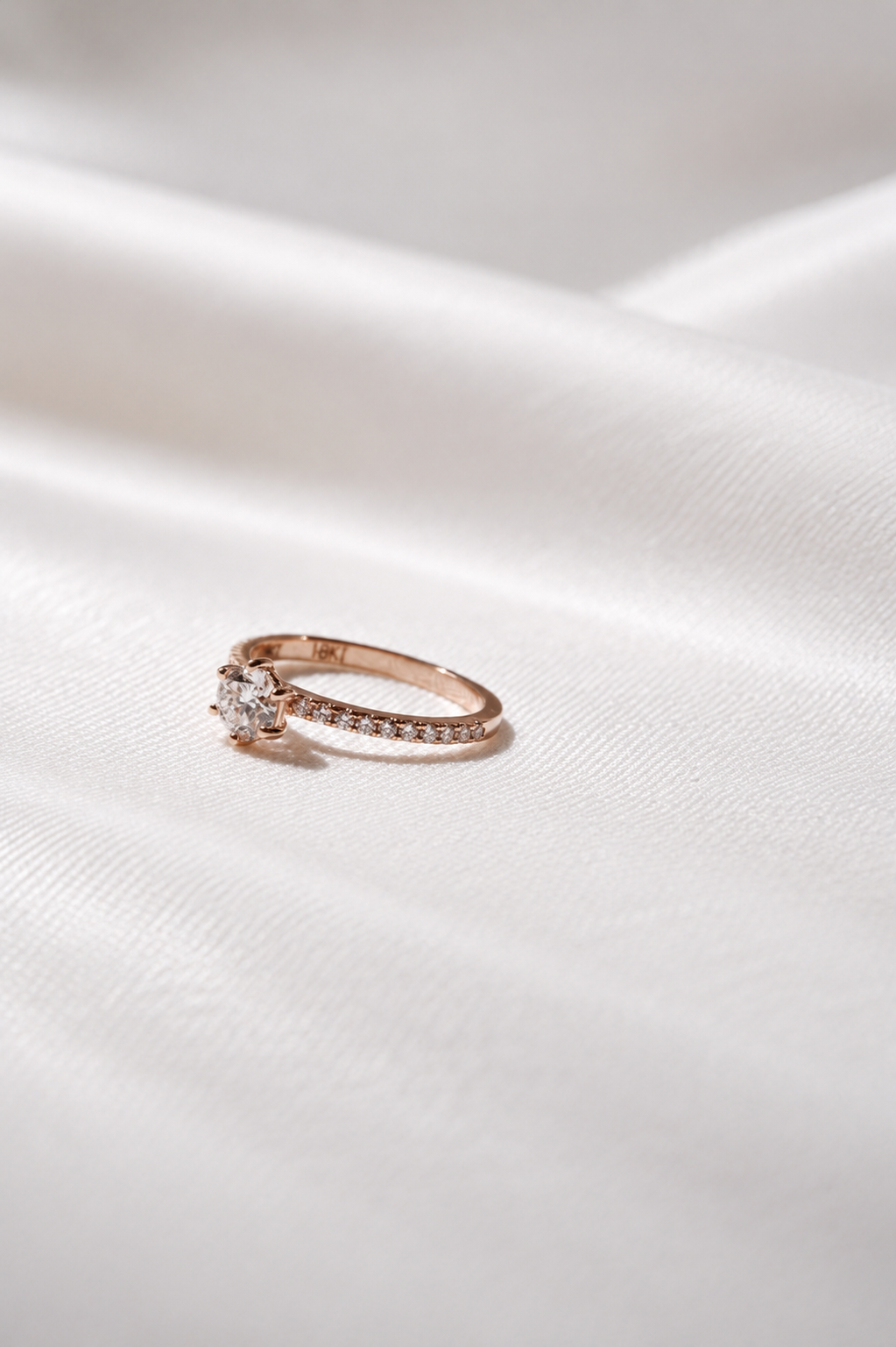 Rose Gold Round Pavé Ring
