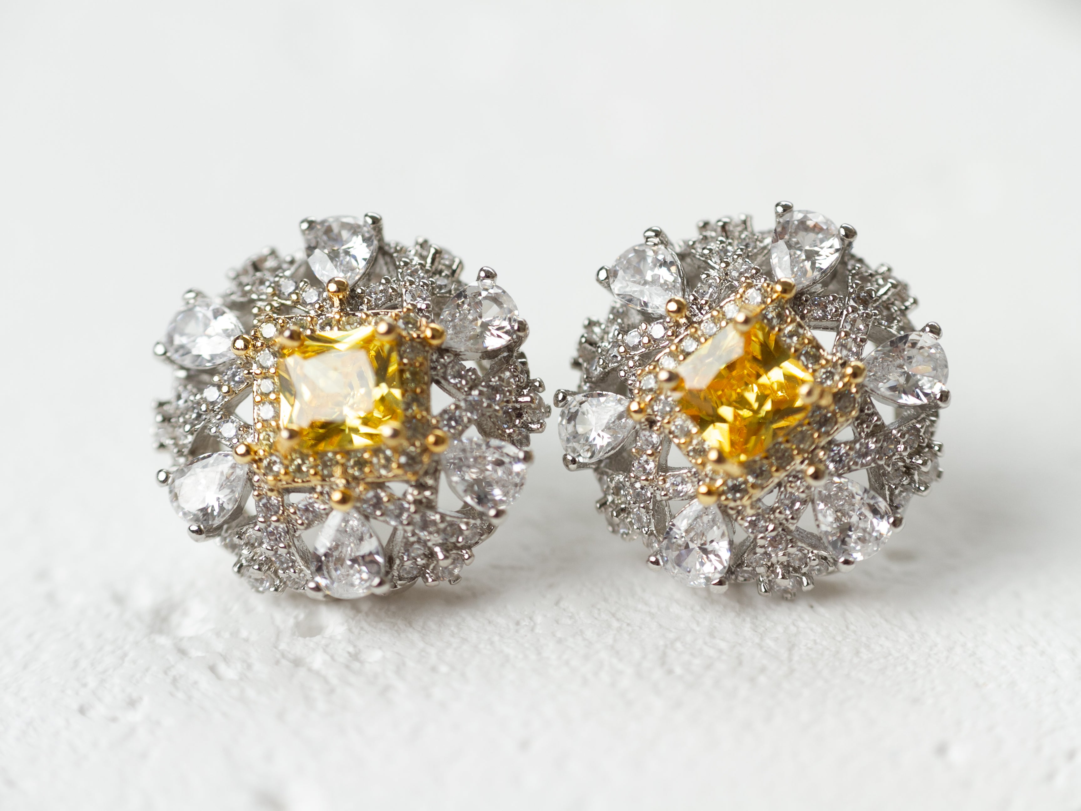 Earrings Silver Moissanita